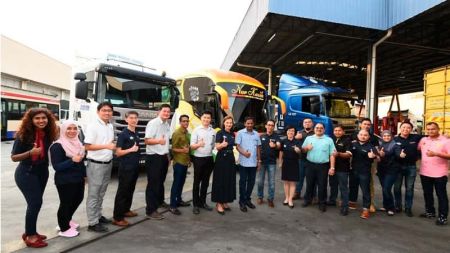 images/newsimages/2018/Scania Malaysia Family Continues To Expand Up North .jpg#joomlaImage://local-images/newsimages/2018/Scania Malaysia Family Continues To Expand Up North .jpg?width=800&height=450