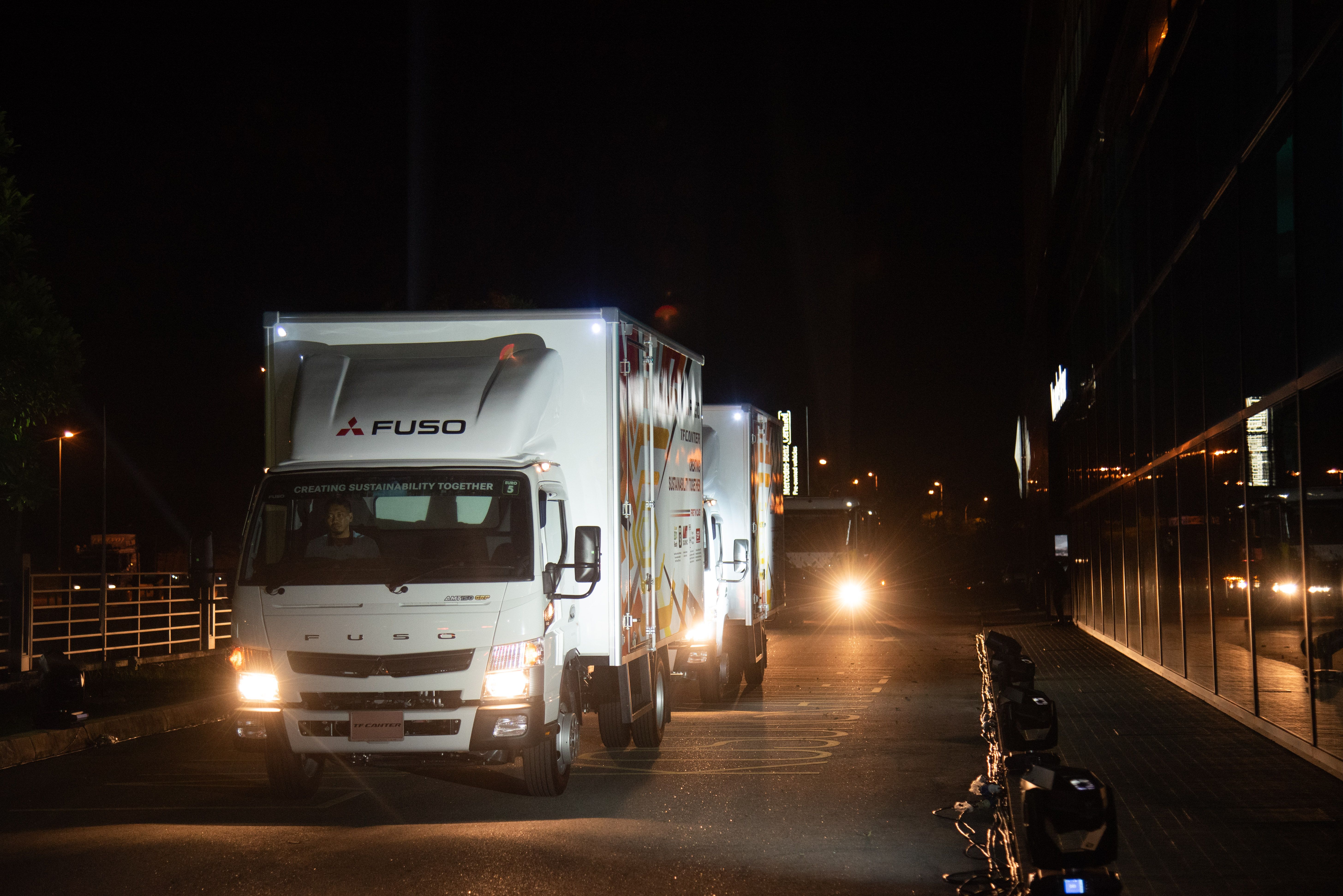 Night Driving and How it Affects Trucks